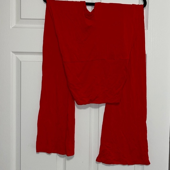 Long Sleeve Pullover and Fold Over Set in Red - Picture 6 of 6